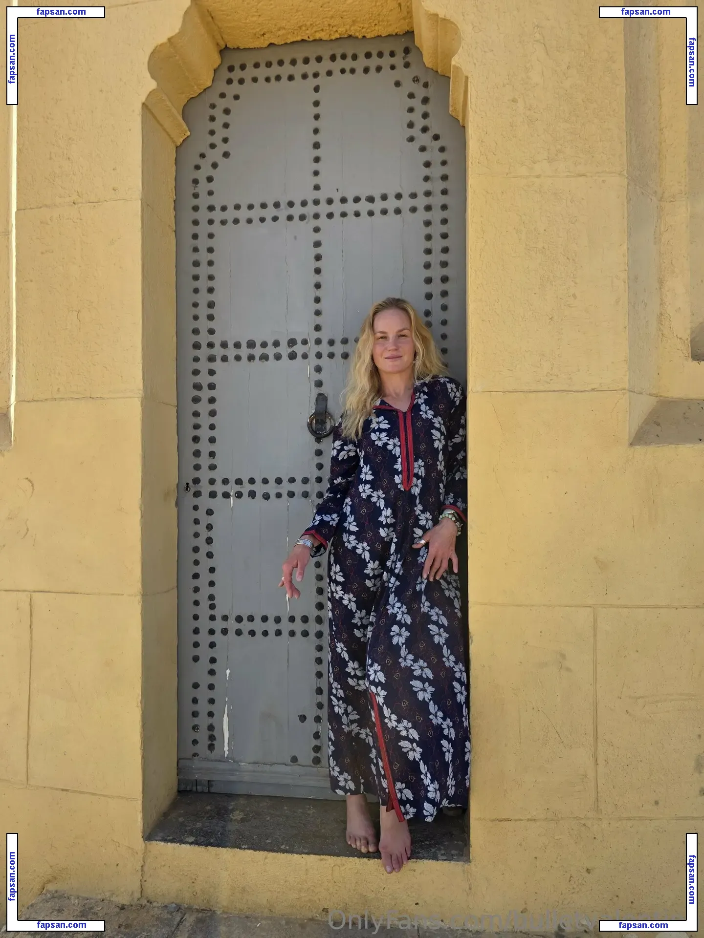 bulletvalentina nude photo #0001 from OnlyFans