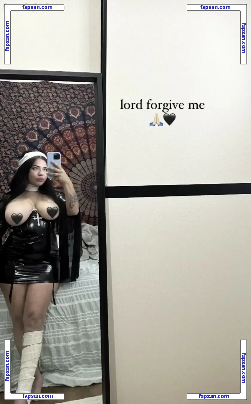 Bundleofmia nude photo #0009 from OnlyFans