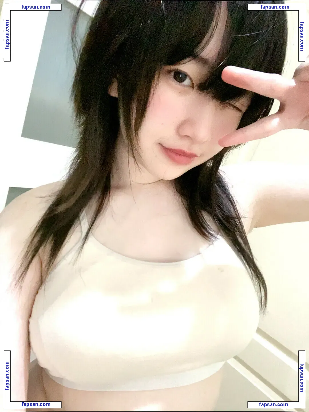 BunnieRennie голая фото #0019 с Онлифанс