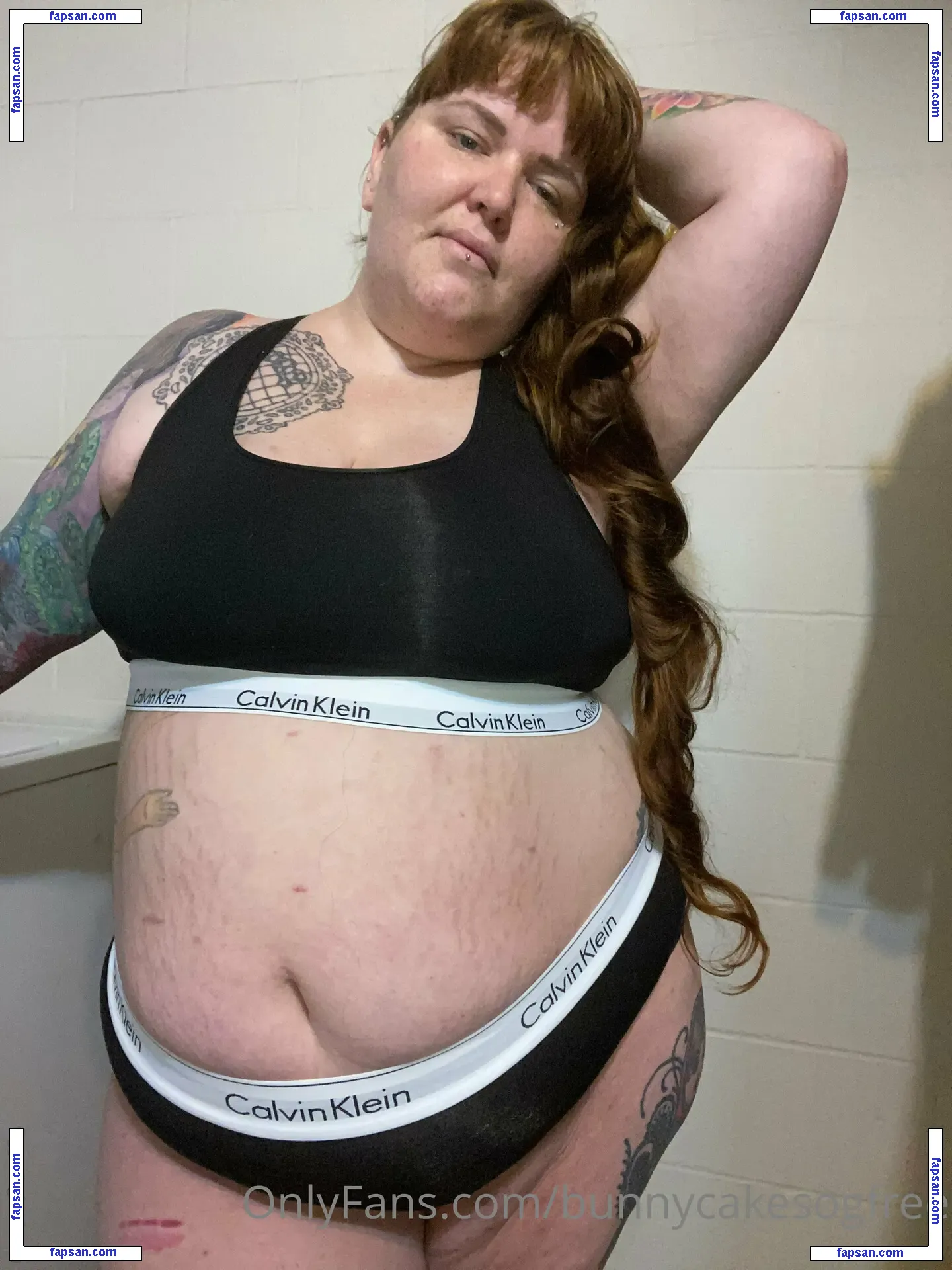 bunnycakesogfree nude photo #0002 from OnlyFans