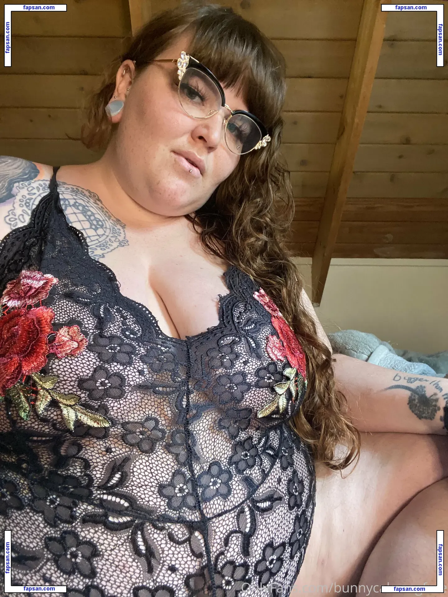 bunnycakesogfree nude photo #0016 from OnlyFans