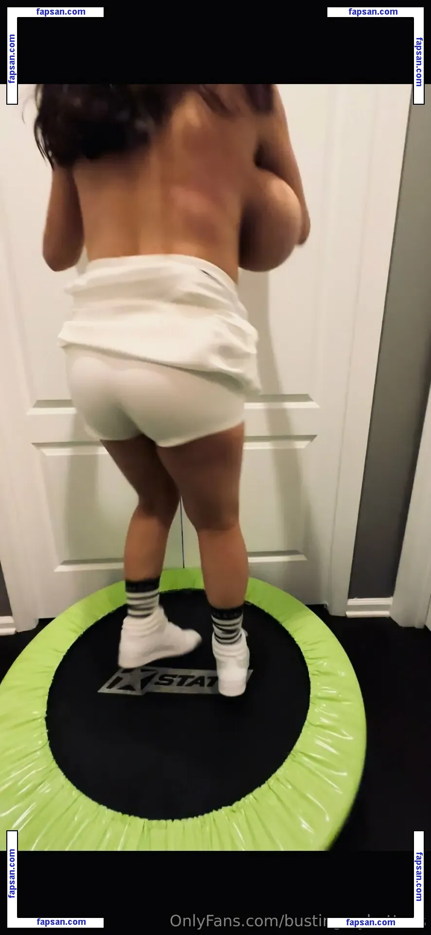 BustingMyButtons голая фото #0031 с Онлифанс