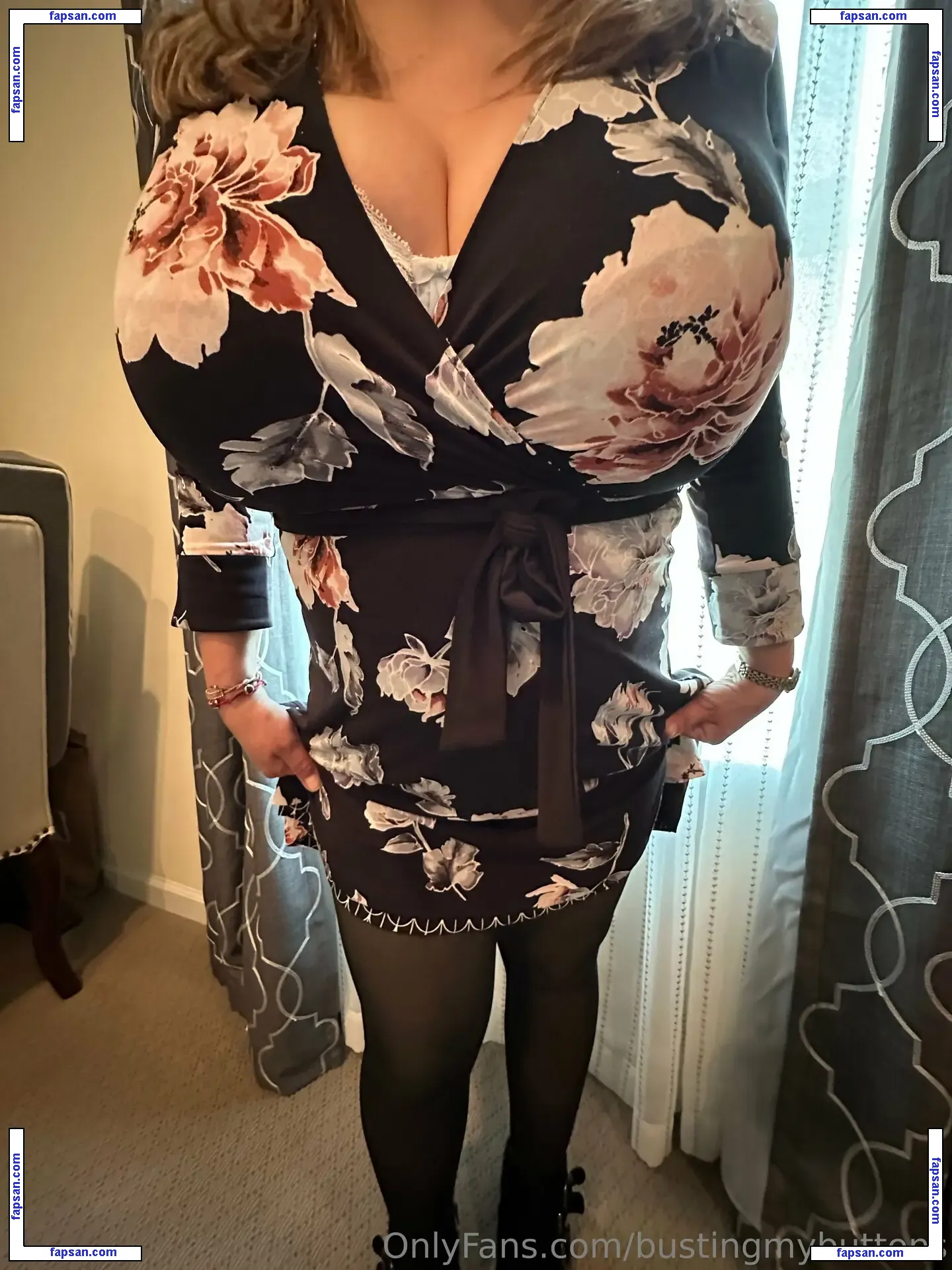 BustingMyButtons голая фото #0062 с Онлифанс