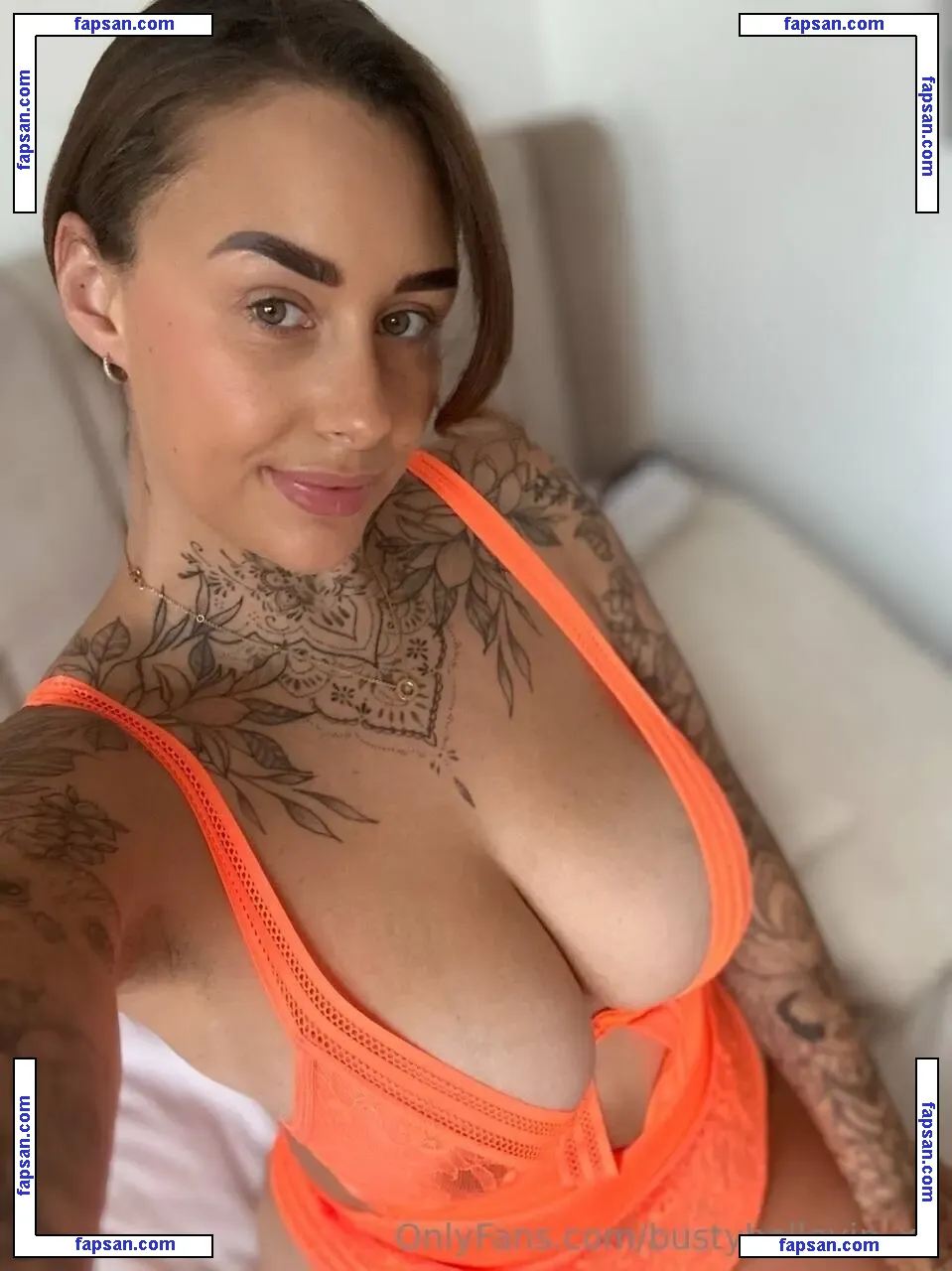 Busty Belle nude photo #0062 from OnlyFans
