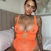 Busty Belle голая #0063