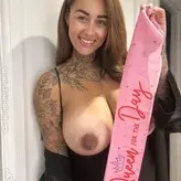 Busty Belle голая #0116