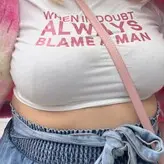 Busty Essex Girl голая #0001