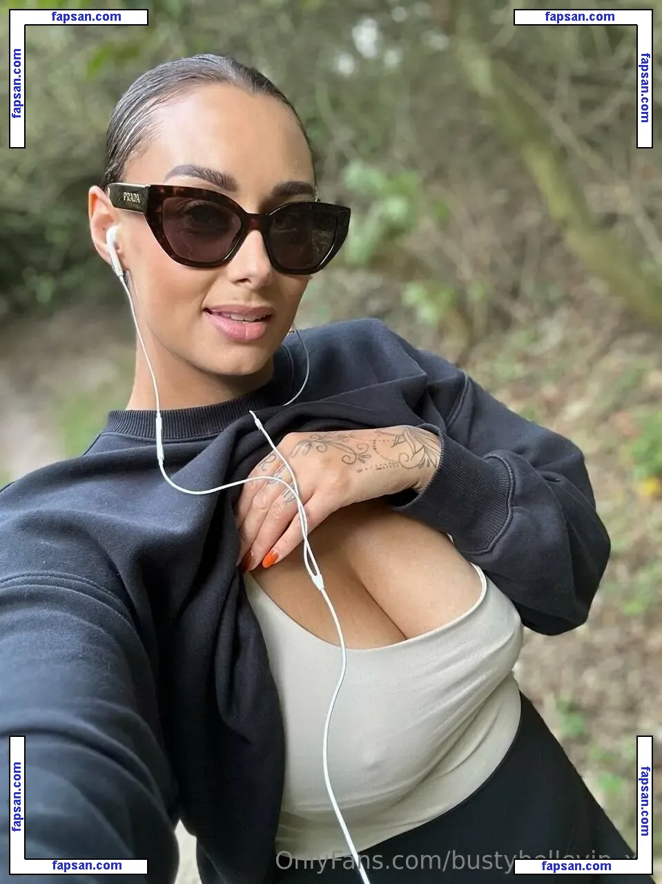 bustybellevip_xx nude photo #0011 from OnlyFans