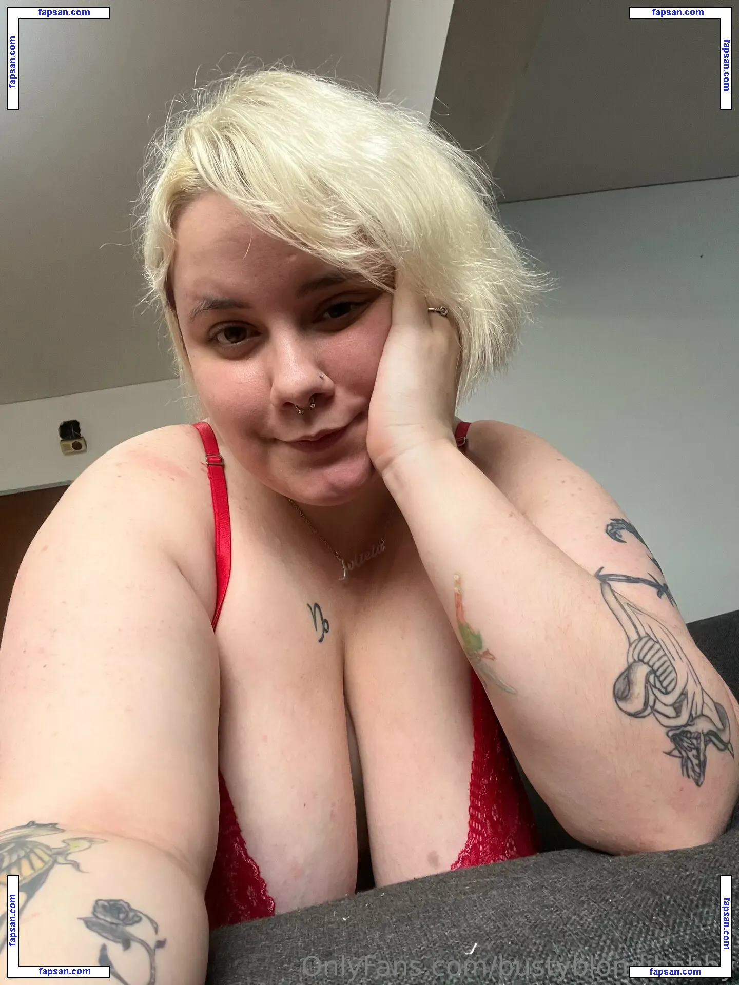 bustyblondibabby nude photo #0005 from OnlyFans