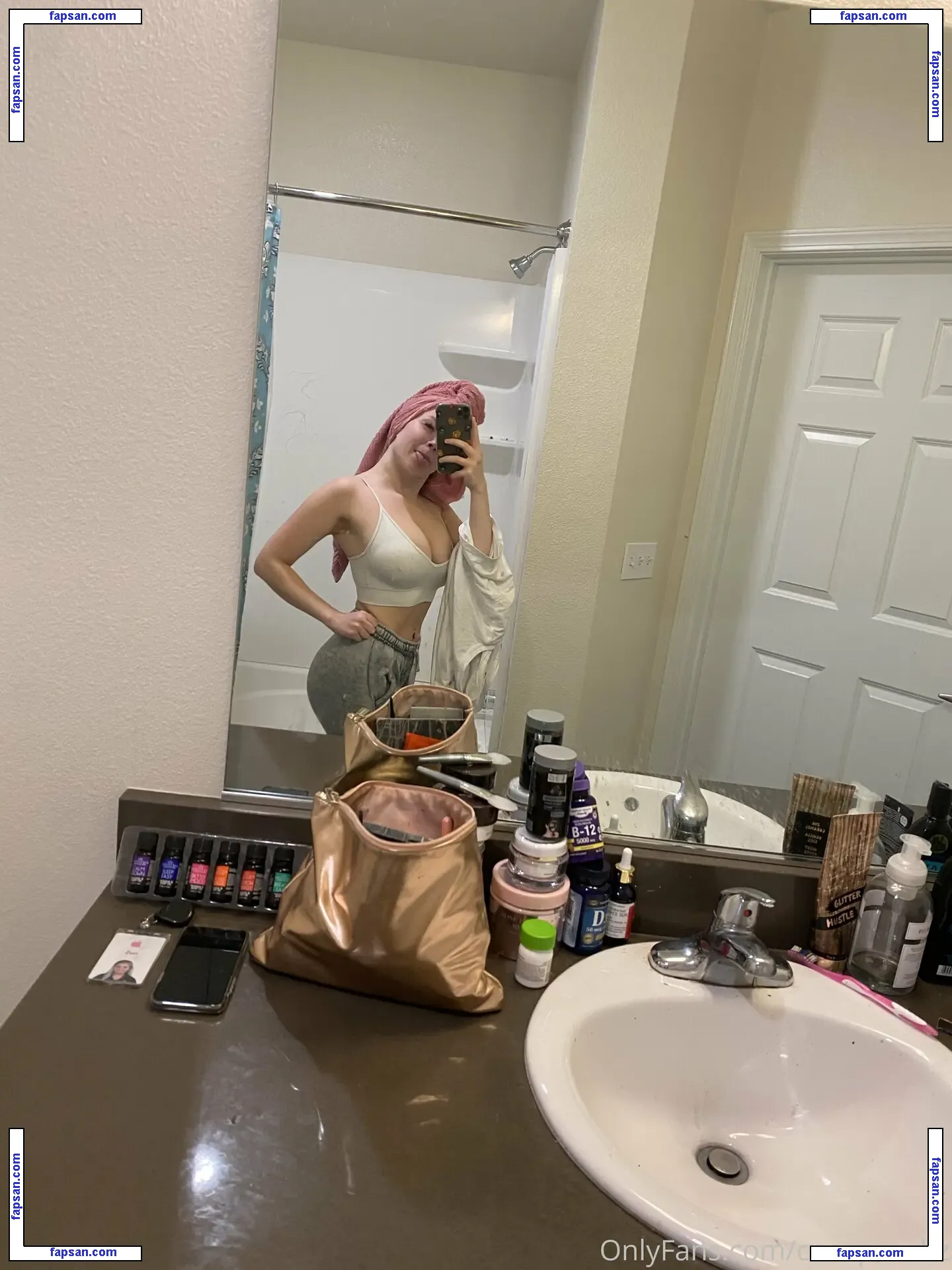 bustybubblz nude photo #0008 from OnlyFans