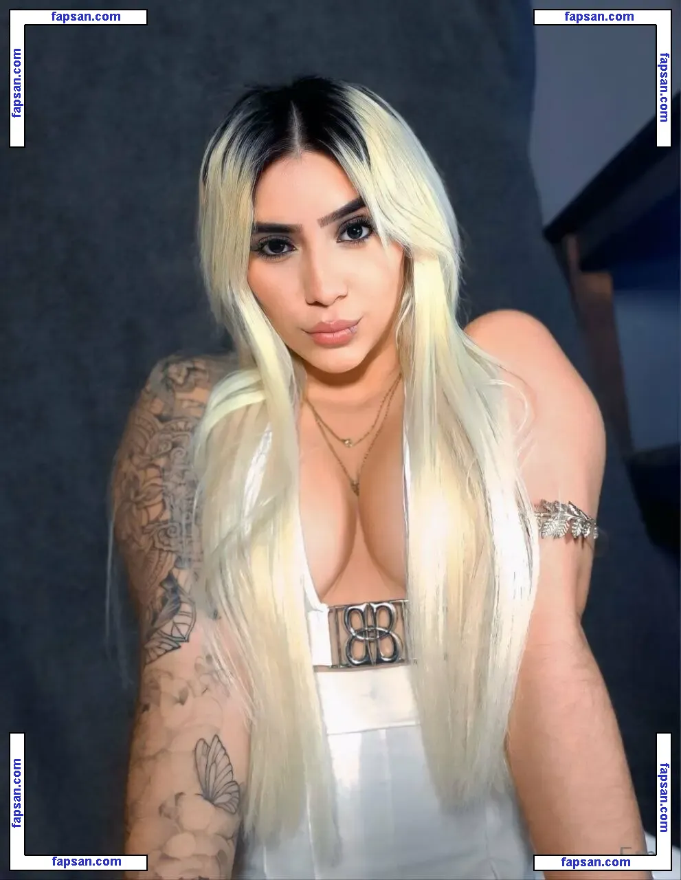 bustylatina123 nude photo #0002 from OnlyFans