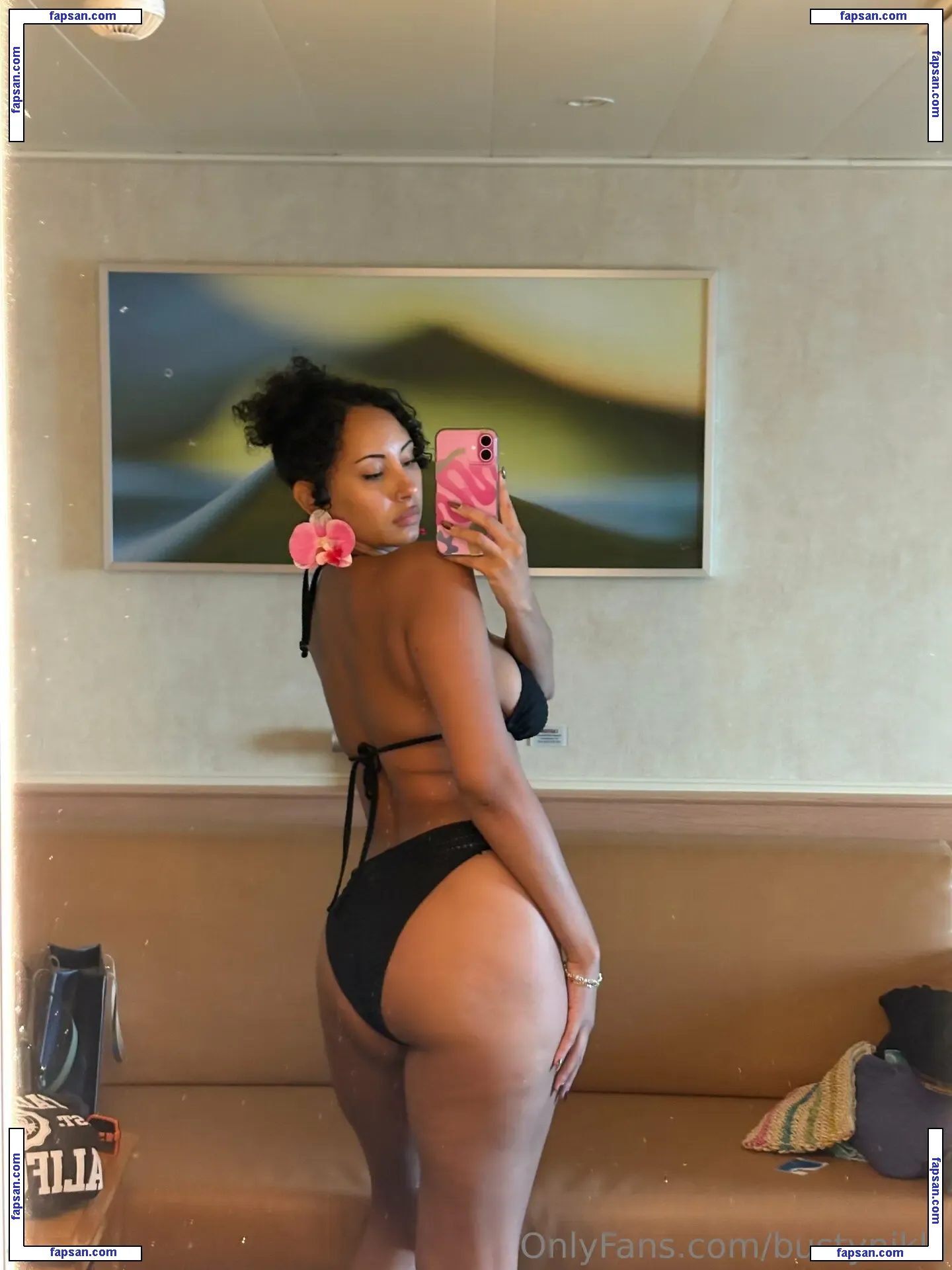 bustynikki голая фото #0058 с Онлифанс