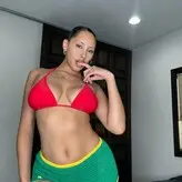 bustynikki голая #0032