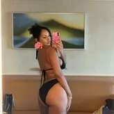 bustynikki голая #0058