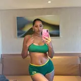 bustynikki голая #0067