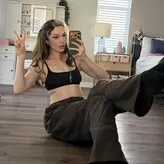 Busy B ASMR голая #1301