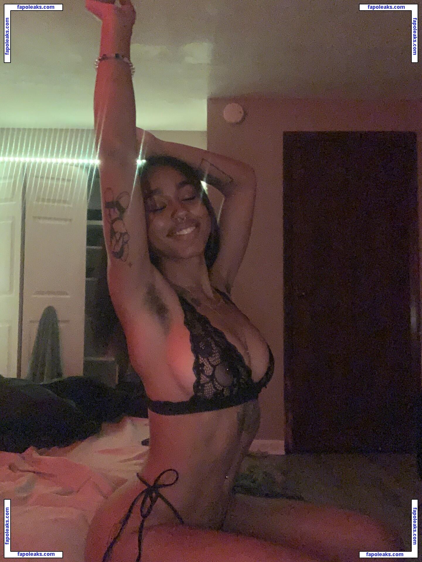 C00lghoul / theycallmeobsessed nude photo #0015 from OnlyFans