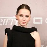Cailee Spaeny голая #0095