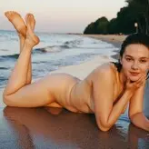 Cailee Spaeny голая #0195