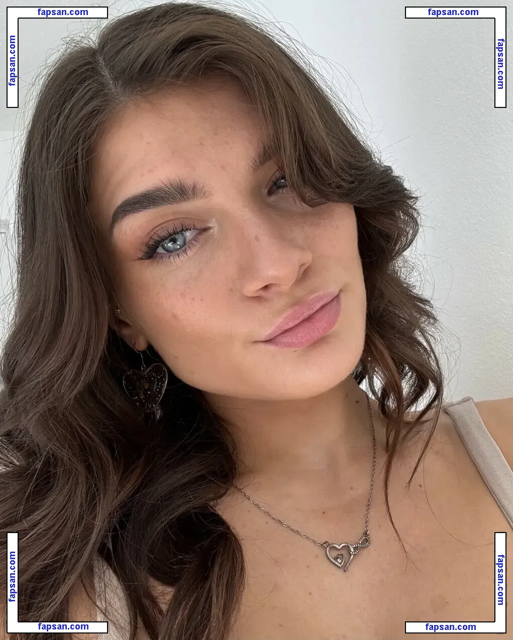 Cailin Mowbray nude photo #0010 from OnlyFans