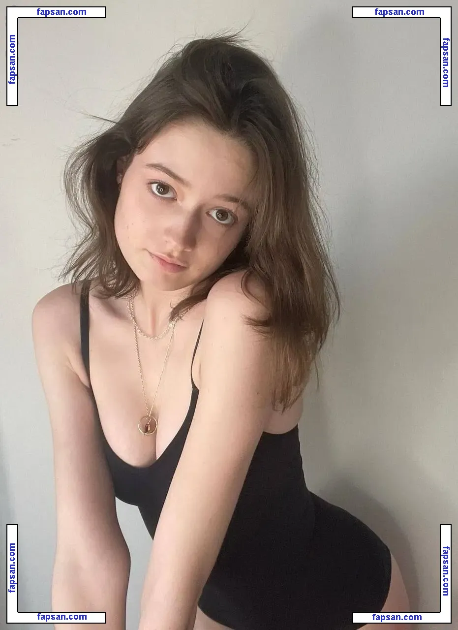 Caitlin Erin O'Neill nude photo #0003 from OnlyFans