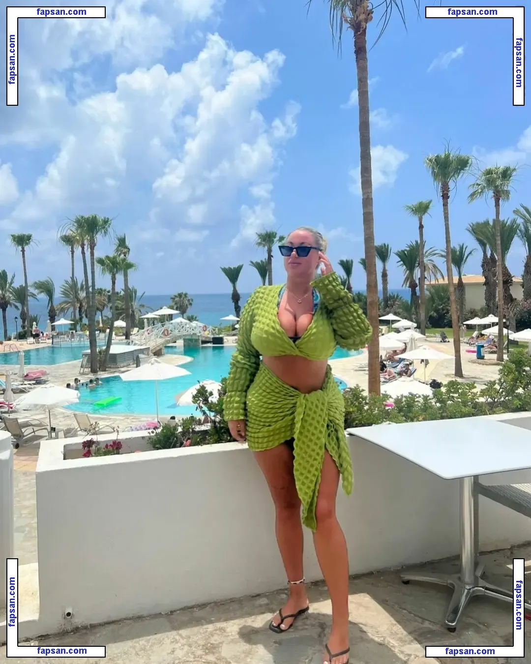 Caitlin G nude photo #0006 from OnlyFans