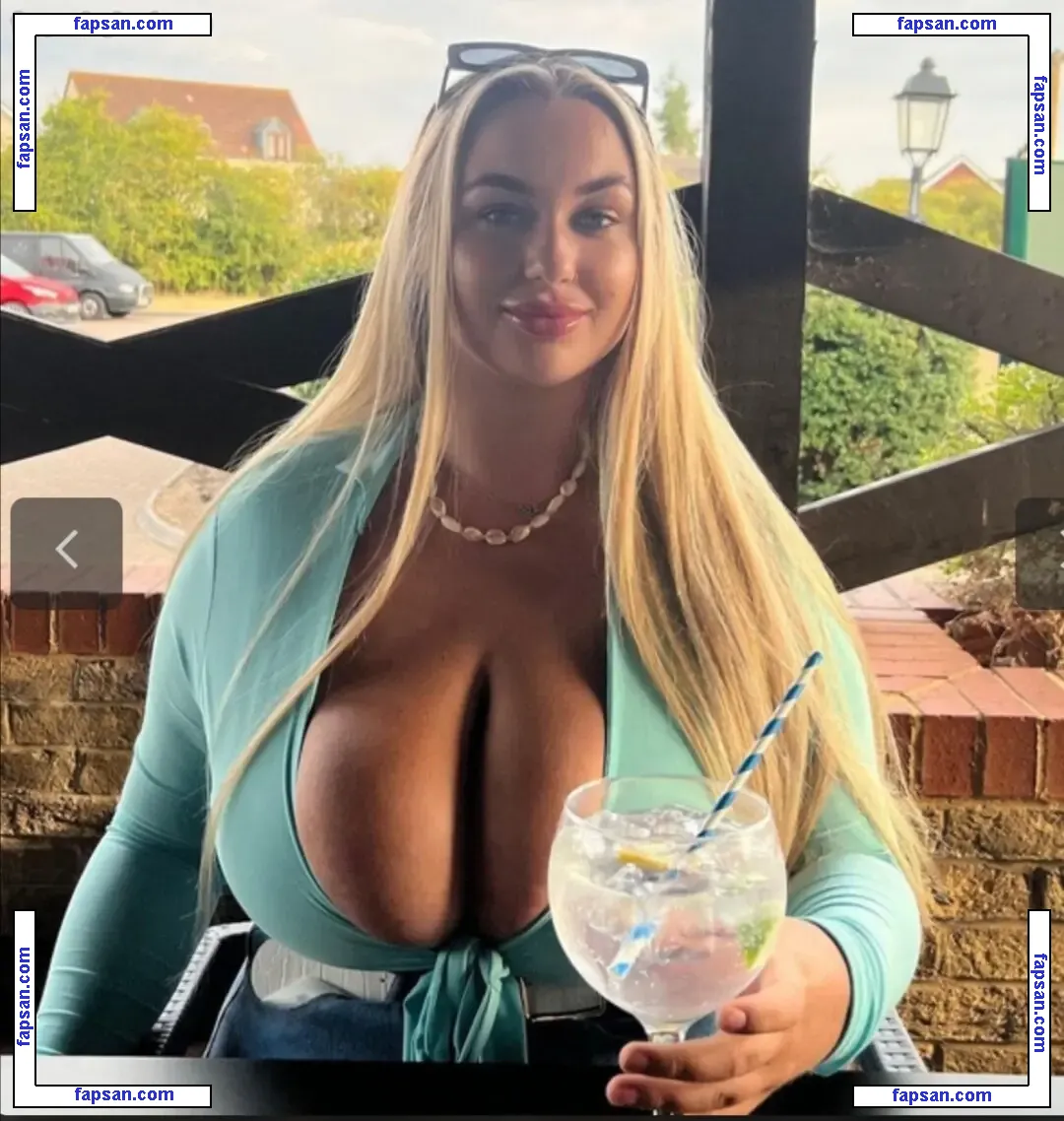 Caitlin G nude photo #0015 from OnlyFans