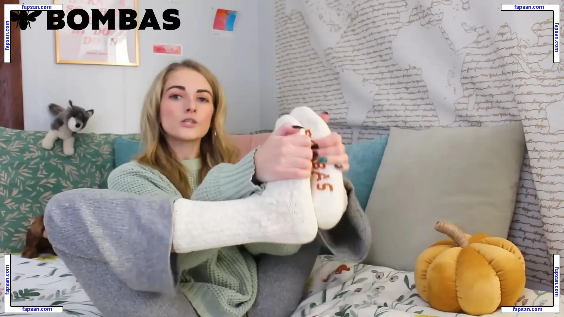 Caitlin Marie Reacts nude photo #0009 from OnlyFans