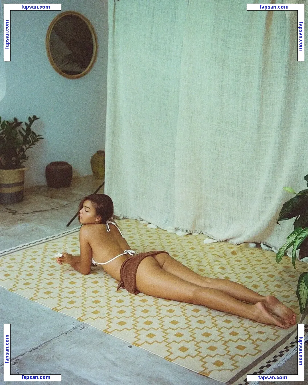 Caitlin North Lewis nude photo #0017 from OnlyFans