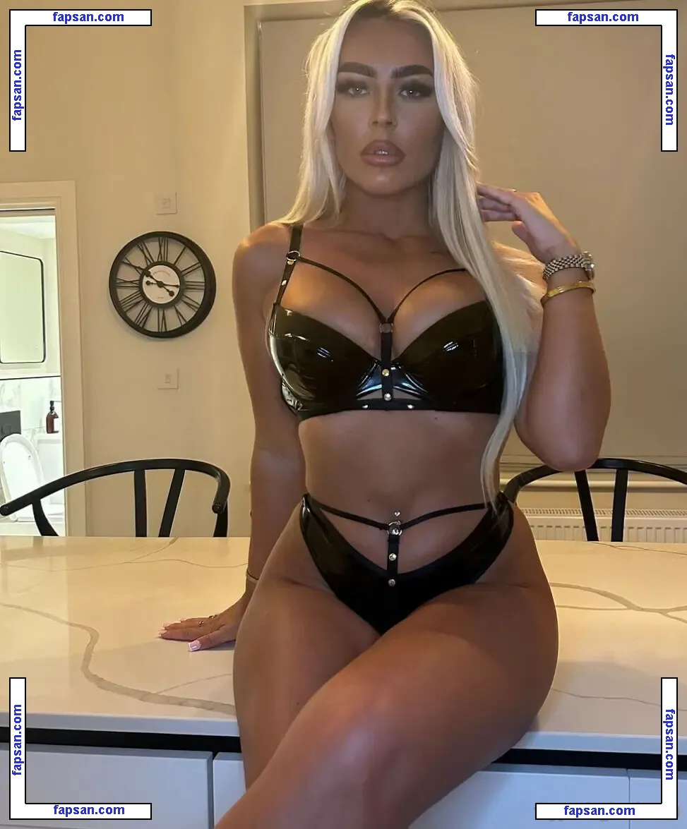 CaitlinFulton nude photo #0003 from OnlyFans