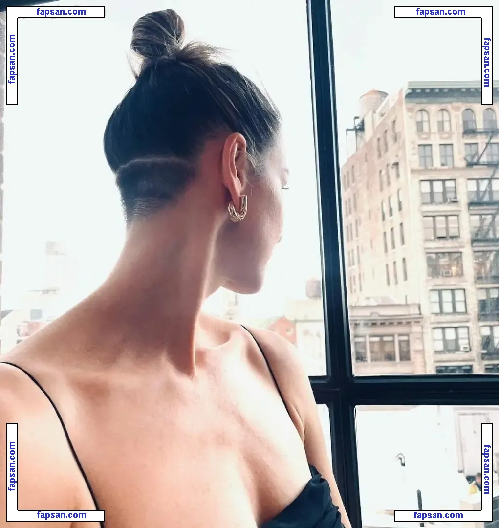 Caitriona Balfe nude photo #0341 from OnlyFans