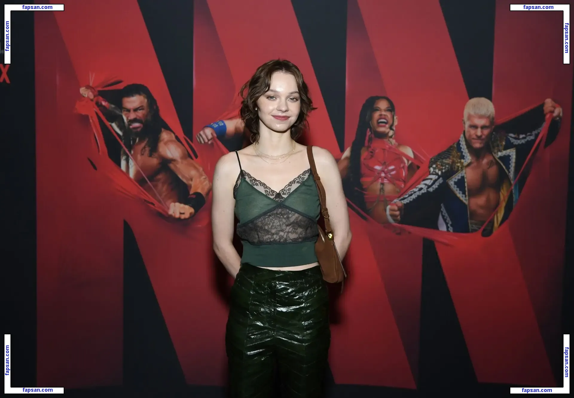 Caity Baser голая фото #0050 с Онлифанс