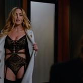 Caity Lotz голая #0081