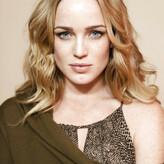 Caity Lotz голая #0113