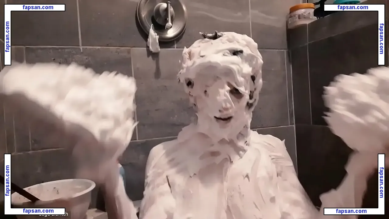 Cakebatter nude photo #0005 from OnlyFans