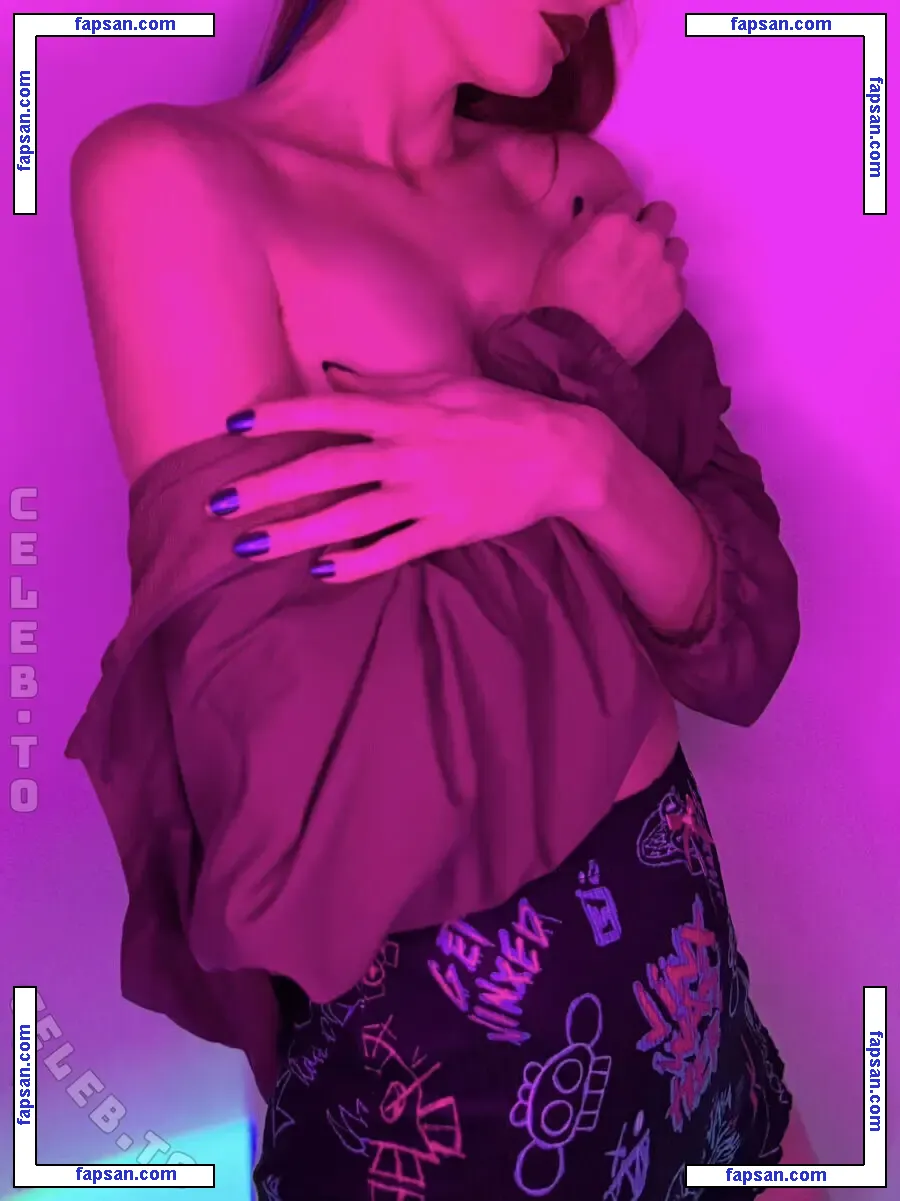 Calbits голая фото #0032 с Онлифанс