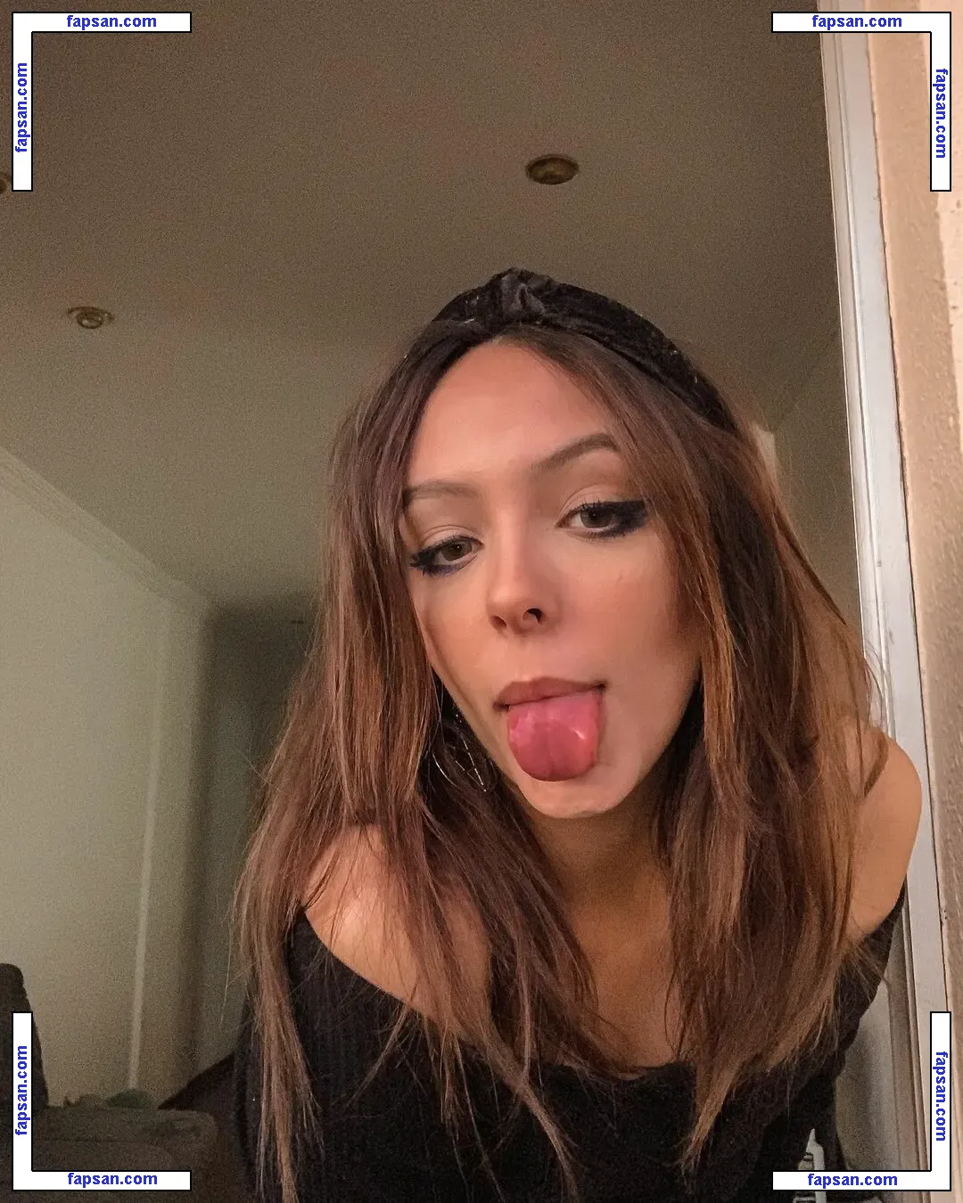 Calistah / calistahtwitch / onlycalista nude photo #0010 from OnlyFans