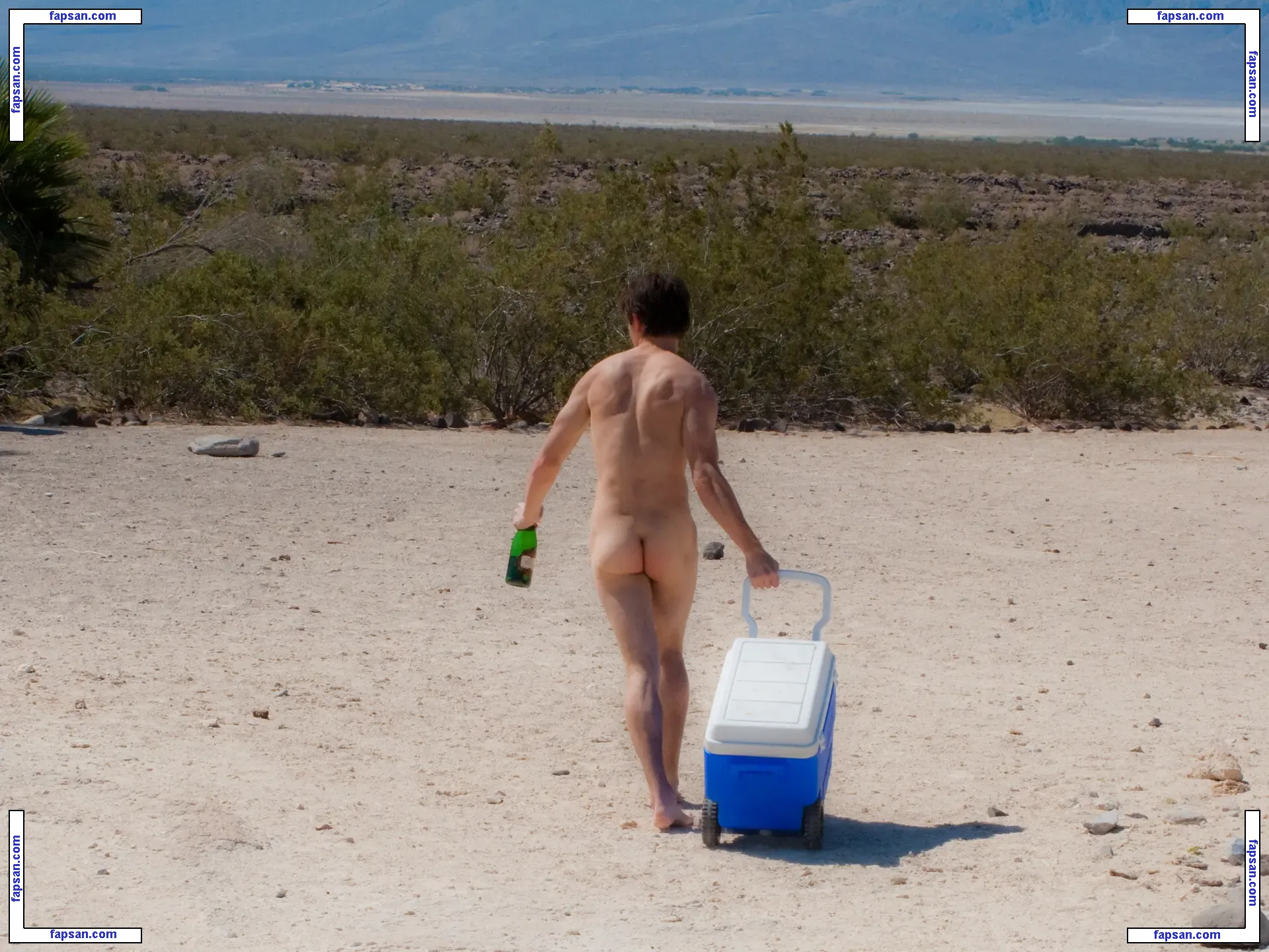 Callipygian nude photo #0004 from OnlyFans