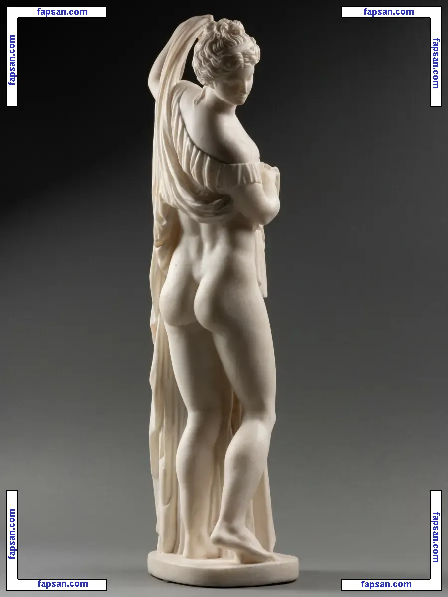 Callipygian nude photo #0007 from OnlyFans