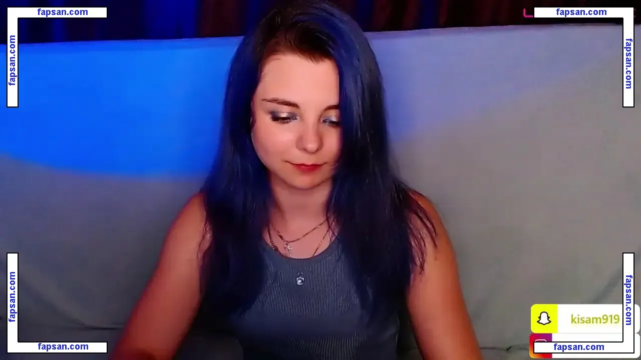 Cam Girls Cb nude photo #0003 from OnlyFans