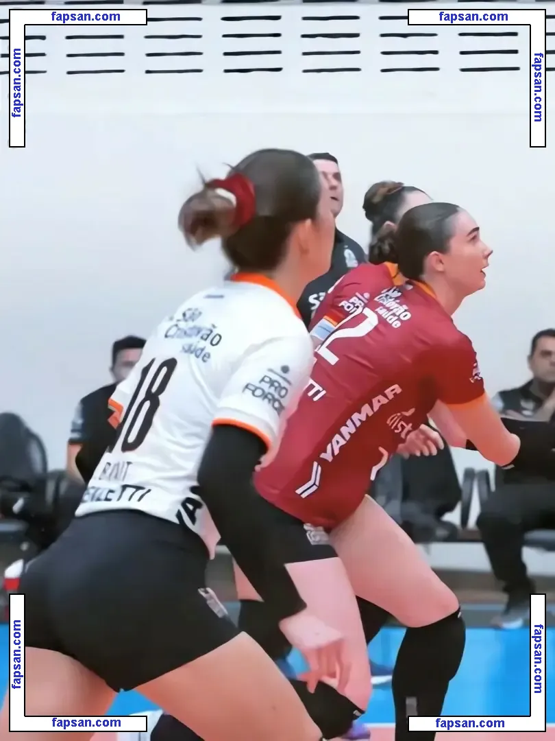 Camila Brait голая фото #0008 с Онлифанс