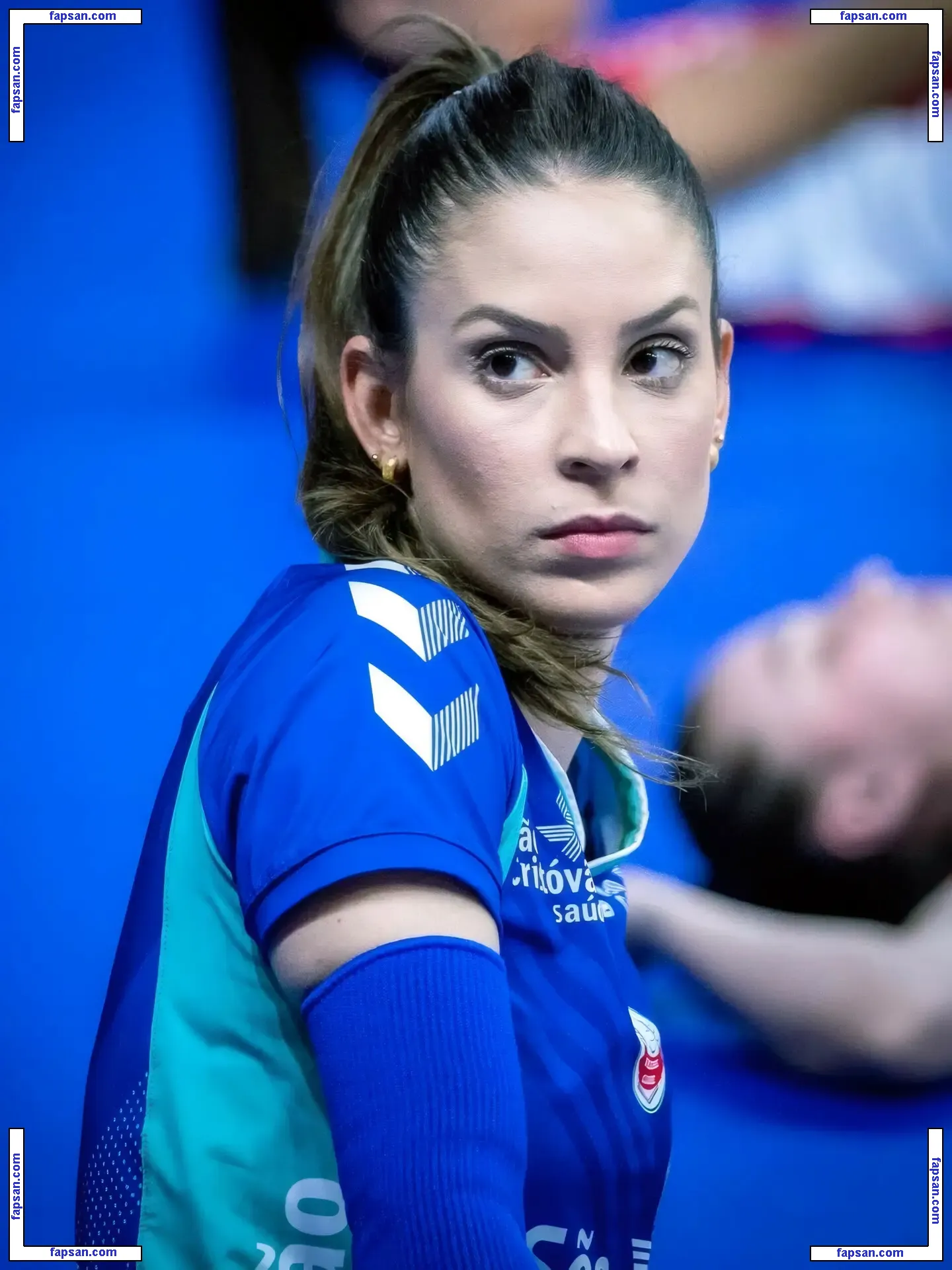 Camila Brait голая фото #0011 с Онлифанс