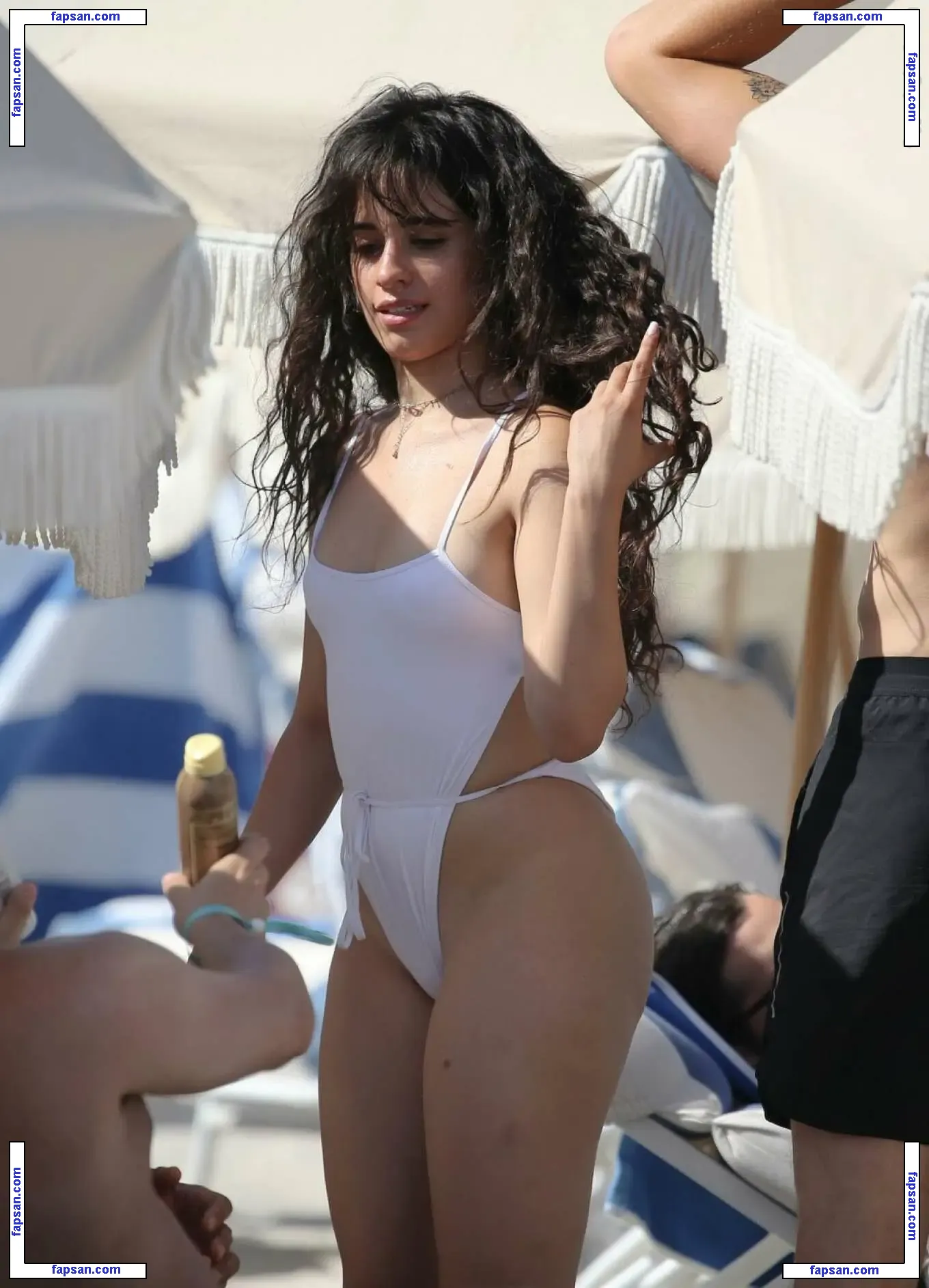 Camila Cabello голая фото #2810 с Онлифанс