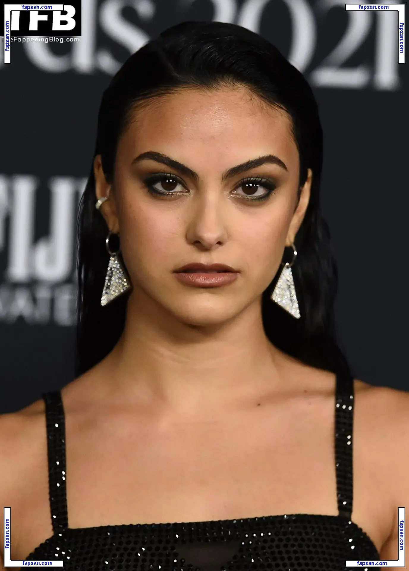 Camila Mendes голая фото #0533 с Онлифанс