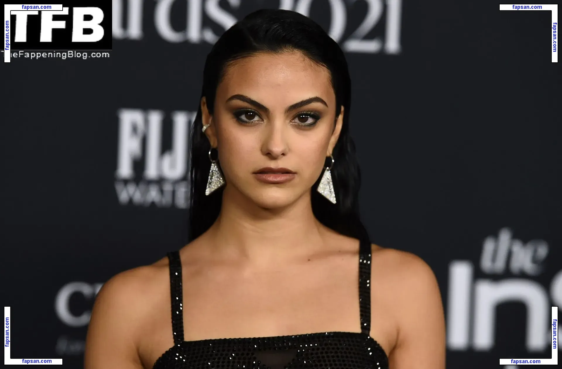 Camila Mendes голая фото #0537 с Онлифанс