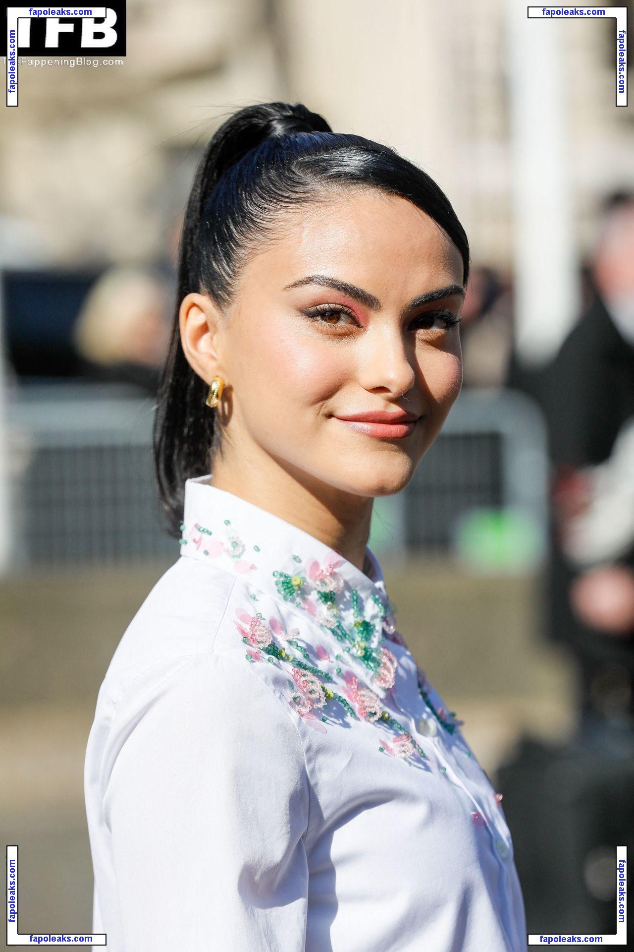 Camila Mendes / camimendes голая фото #0561 с Онлифанс