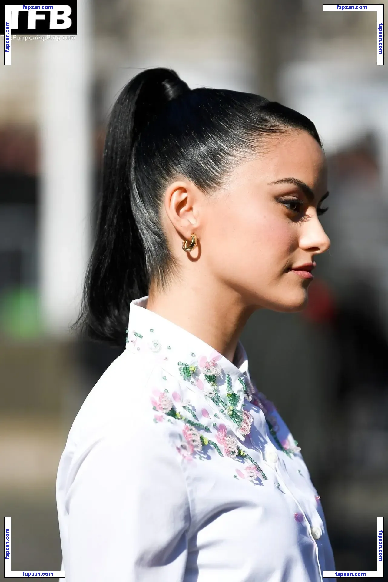 Camila Mendes голая фото #0632 с Онлифанс
