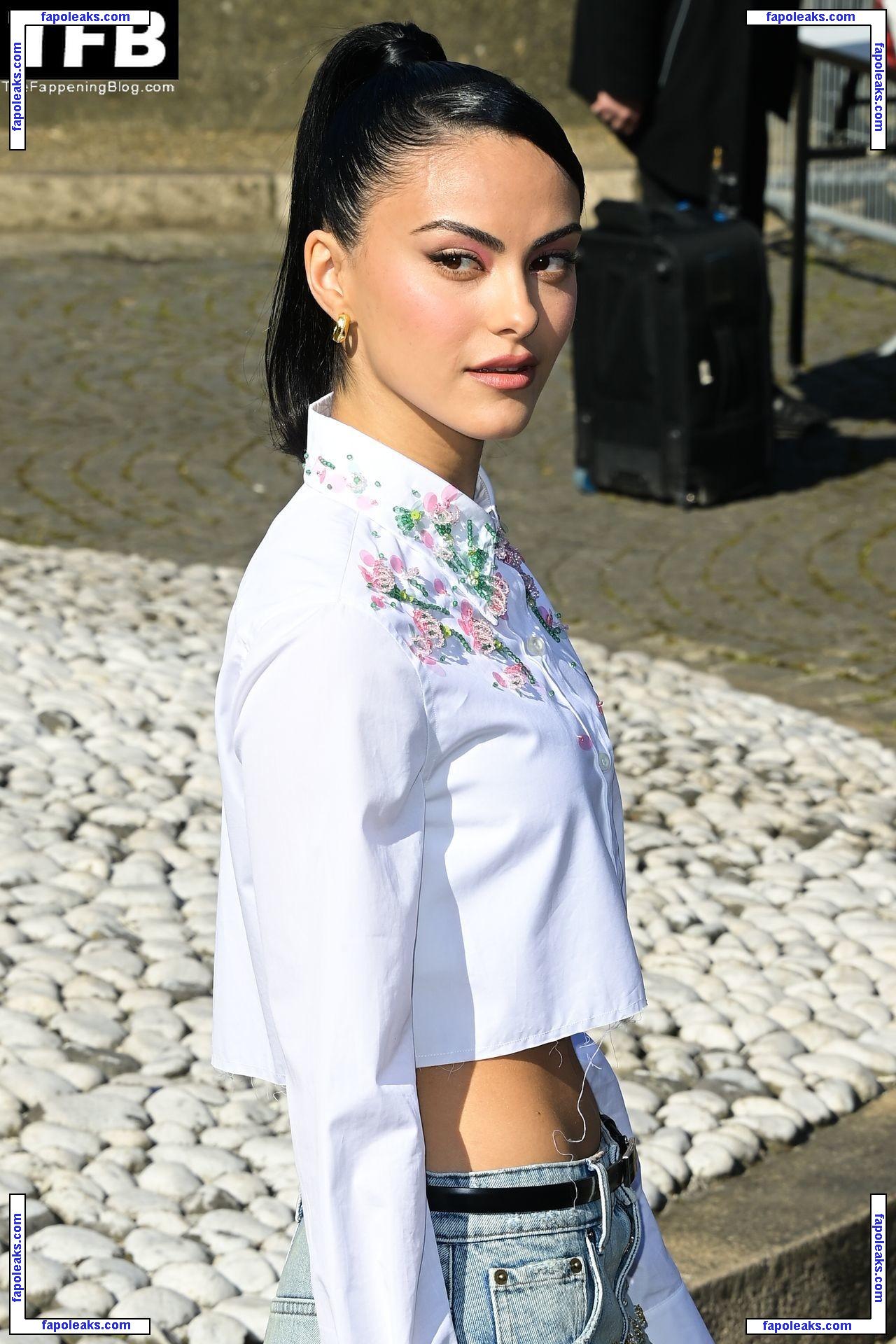 Camila Mendes / camimendes голая фото #0662 с Онлифанс