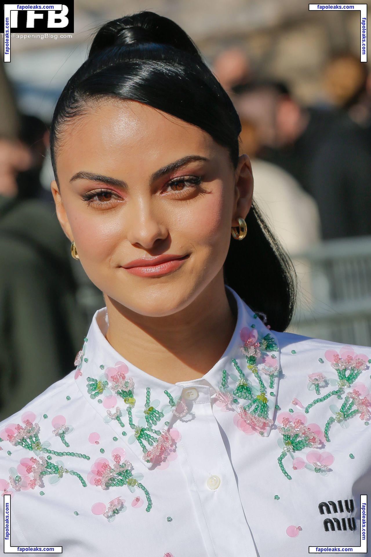 Camila Mendes / camimendes голая фото #0674 с Онлифанс