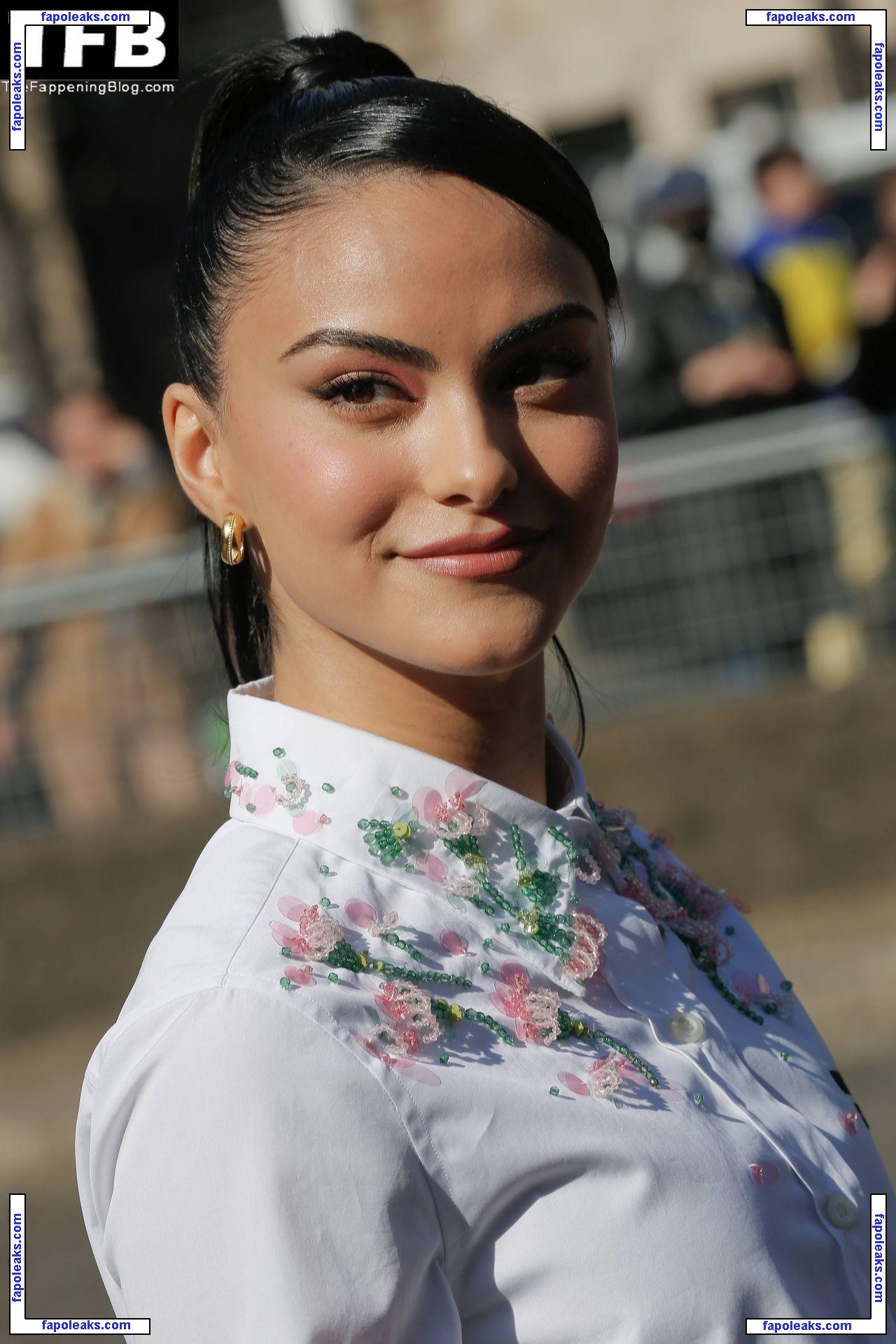 Camila Mendes / camimendes голая фото #0677 с Онлифанс